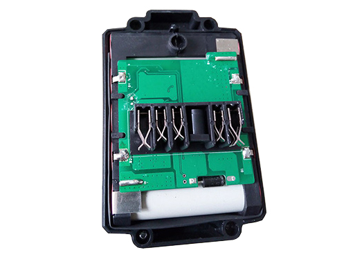 鋁切割設(shè)備