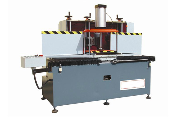 鋁切割設(shè)備